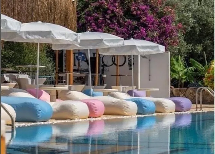 In A Village, Kyrenia Semesterbostad